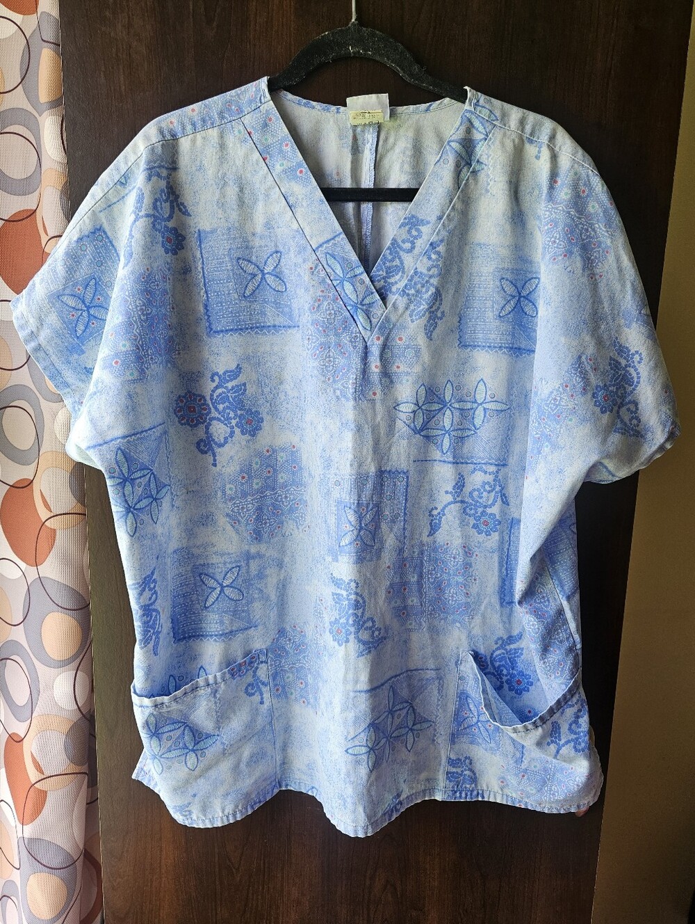 Vintage Simply Basic Light Blue Printed Scrub Top Size 2XL